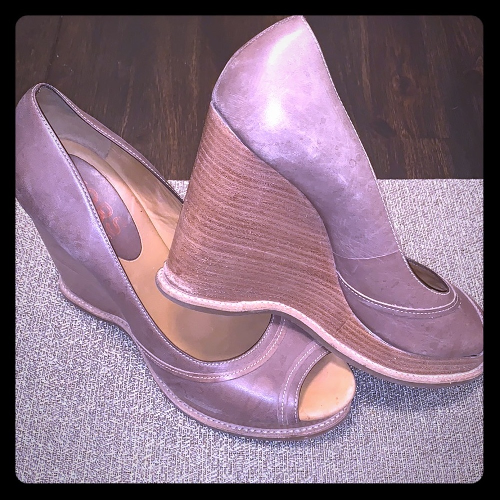 ◽️ KORS MICHAEL KORS BROWN WEDGE PEEP TOE! ◻️